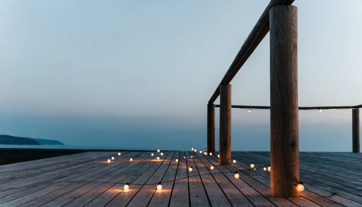 Illuminating Your Deck for Mesmerizing Effect