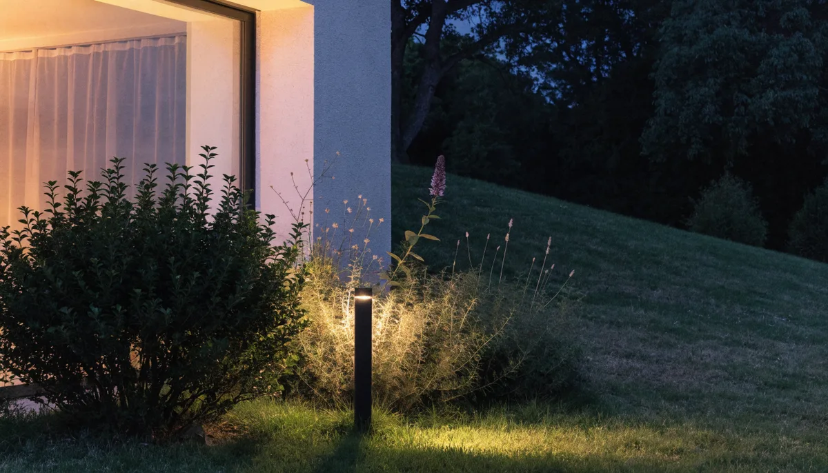 When the Sun Goes Down, Outdoor Lights Wear the Crown